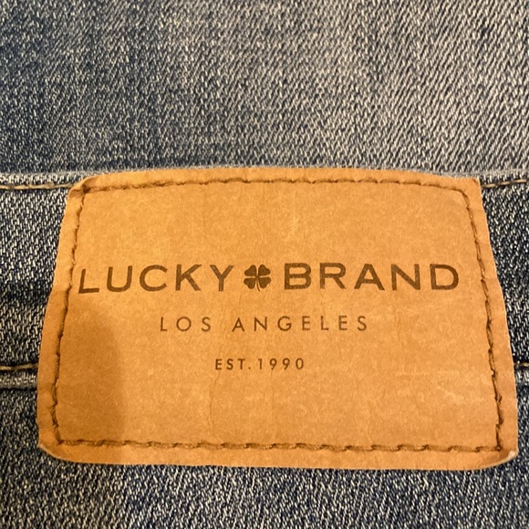 Lucky Women’s Skinny AVA Jeans, Sz6, Great Condition, 2 button with zipper fly. - Picture 4 of 15